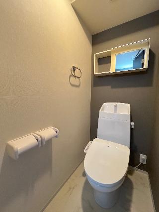 16/27 トイレ