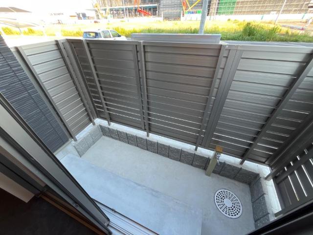 20/30 バルコニー