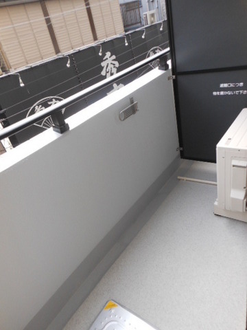 13/30 バルコニー