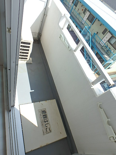 16/29 バルコニー