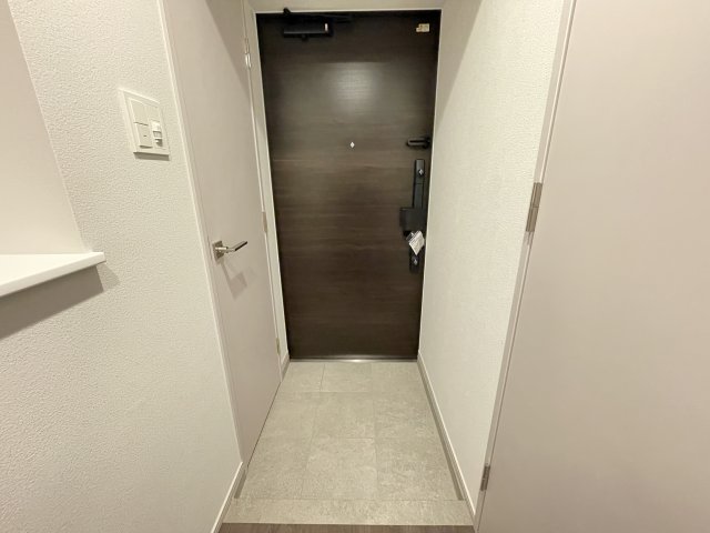 15/28 玄関