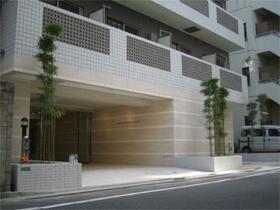 4/4 エントランス