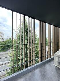 13/16 バルコニー