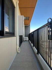 13/16 バルコニー