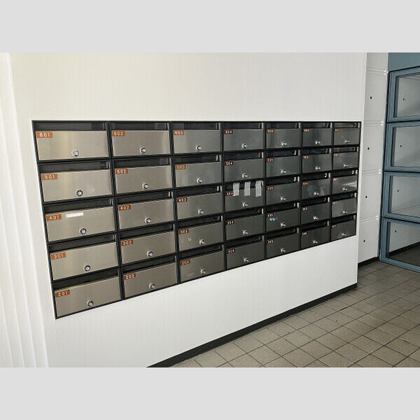 14/17 エントランス