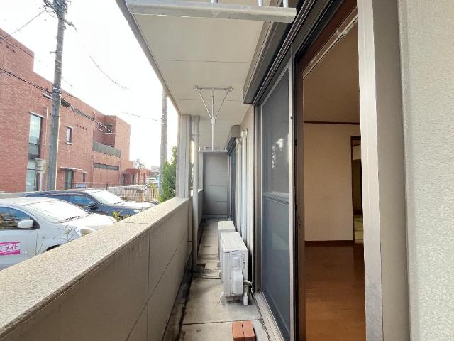 19/27 バルコニー