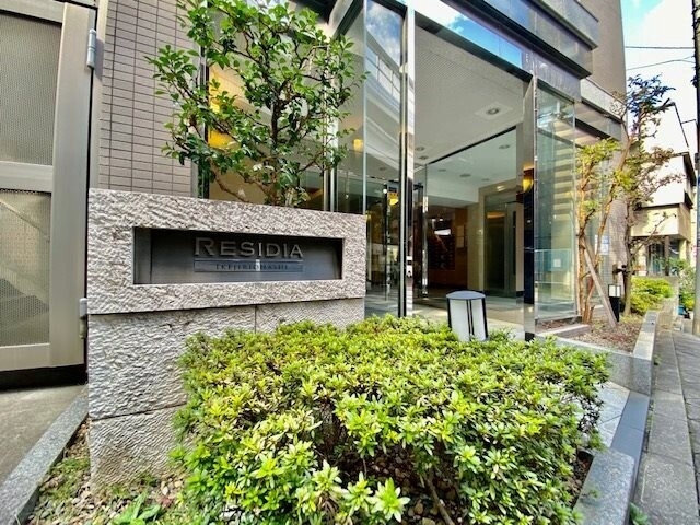 15/16 エントランス