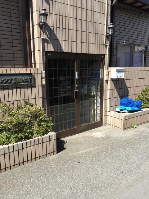 20/25 エントランス