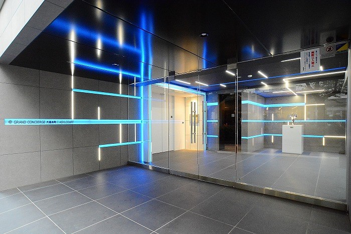 18/29 エントランス