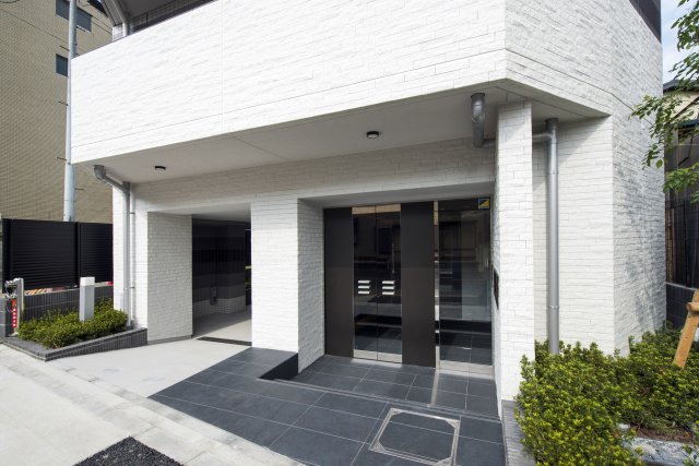 15/20 エントランス