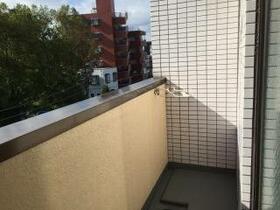 14/16 バルコニー