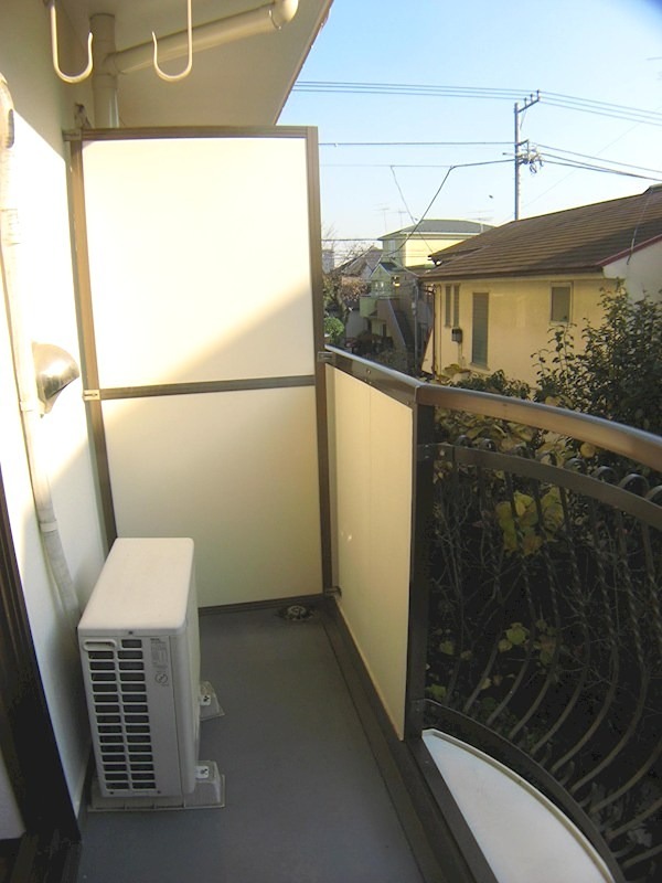 13/16 バルコニー