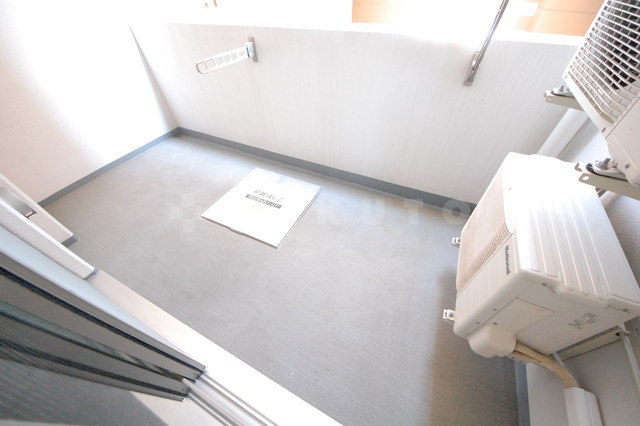 18/30 バルコニー