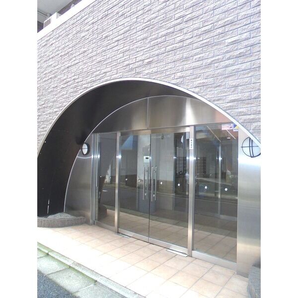 2/10 エントランス