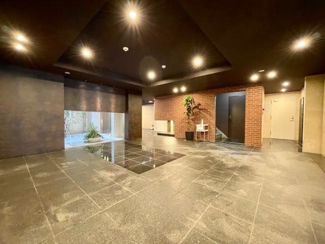 3/5 エントランス