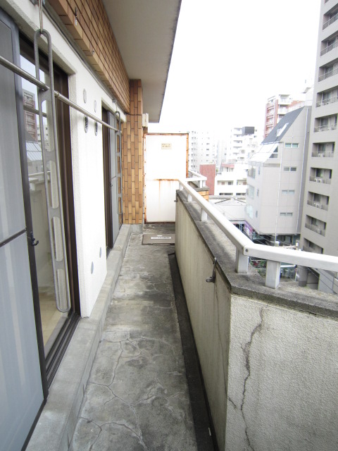 14/20 バルコニー