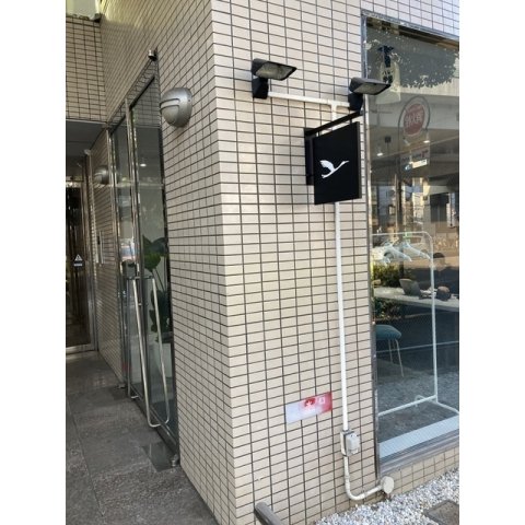 25/30 エントランス