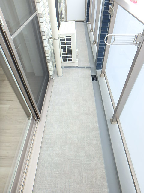 19/29 バルコニー