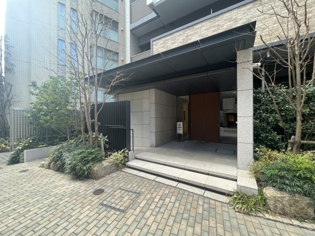 3/7 エントランス