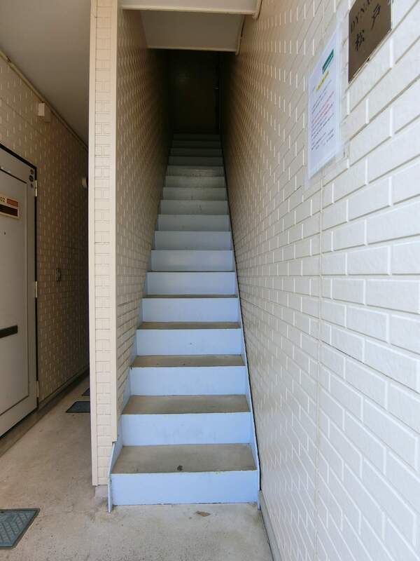 3/3 エントランス