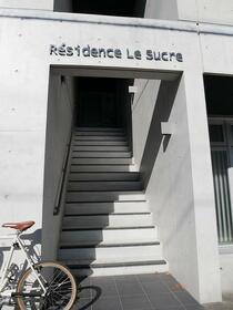 19/21 エントランス