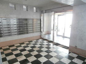 3/3 エントランス