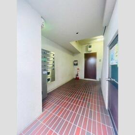 4/4 エントランス