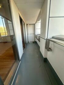 14/16 バルコニー