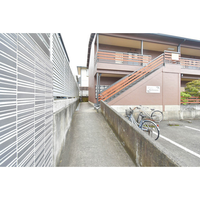 16/24 エントランス