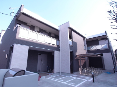 16/18 エントランス