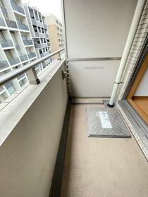 13/16 バルコニー