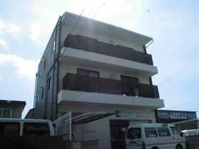 14/14 エントランス