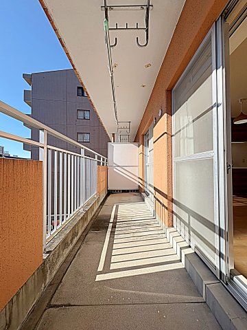 20/26 バルコニー