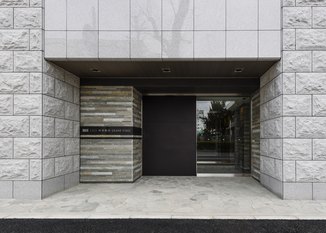 29/30 エントランス