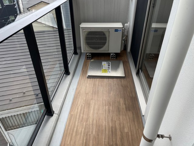 14/17 バルコニー