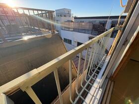 14/16 バルコニー