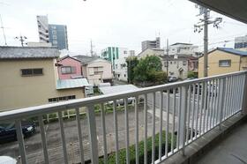13/18 バルコニー