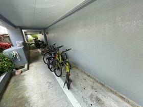 4/4 エントランス