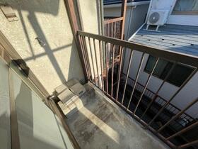 13/16 バルコニー