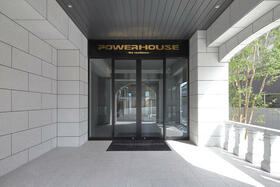 5/8 エントランス