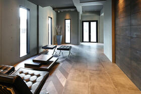 7/8 エントランス