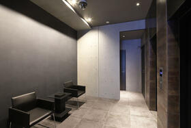 8/8 エントランス