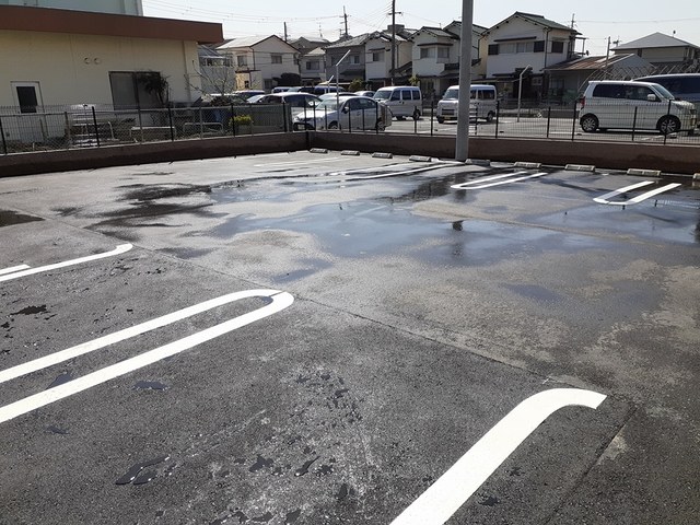 14/20 駐車場