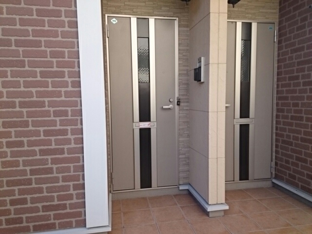 14/20 エントランス