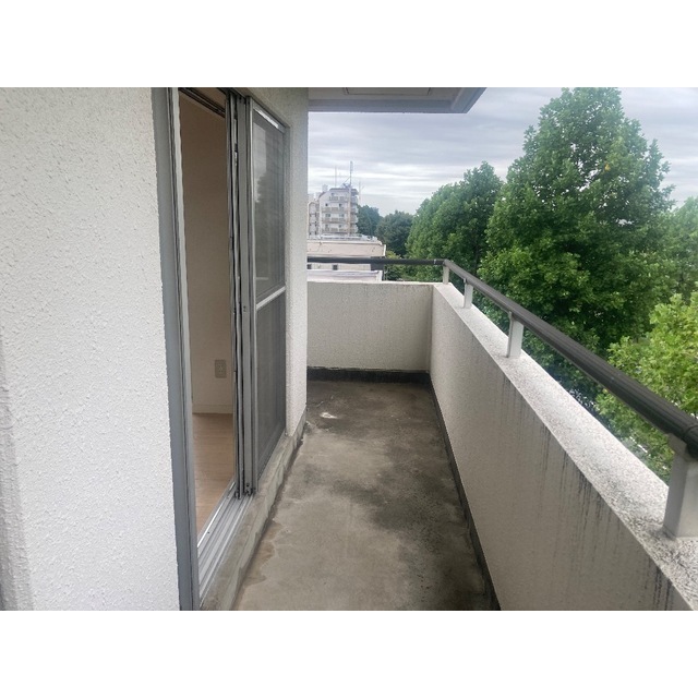 14/20 バルコニー