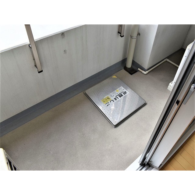 13/27 バルコニー