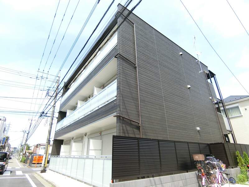 14/25 エントランス