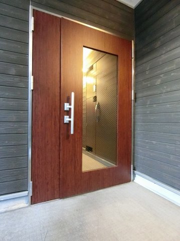 2/8 エントランス