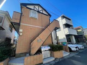 16/16 エントランス