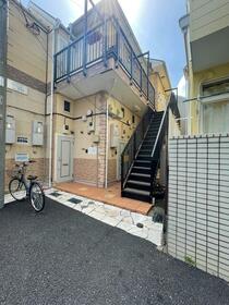 2/2 エントランス